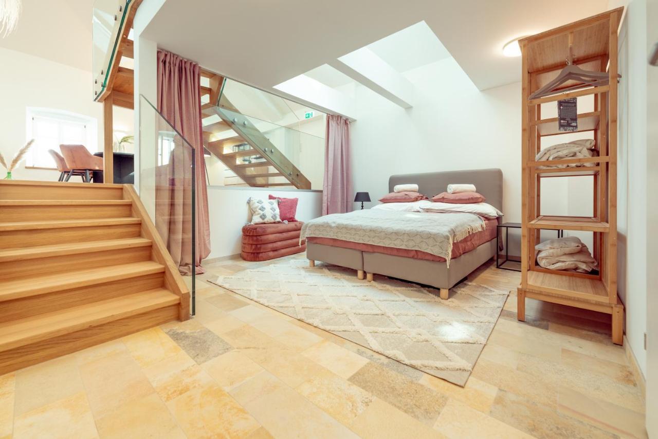 Апартаменты Penthouse Maxfux Direkt In Der Fussgaengerzone 130M2 Кремс на Дунае Экстерьер фото
